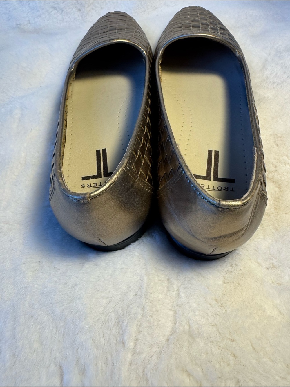 Trotters Metallic Woven Ballet Flats - Bronze Size 9 - Picture 4 of 9